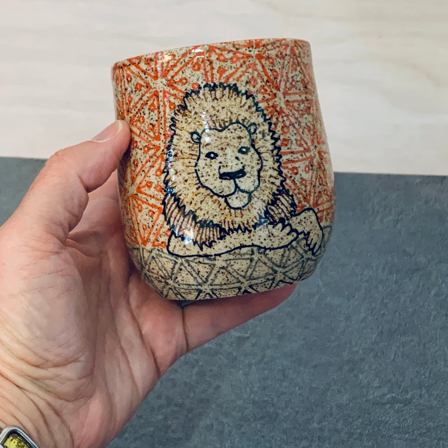 Lion Tangled Cup