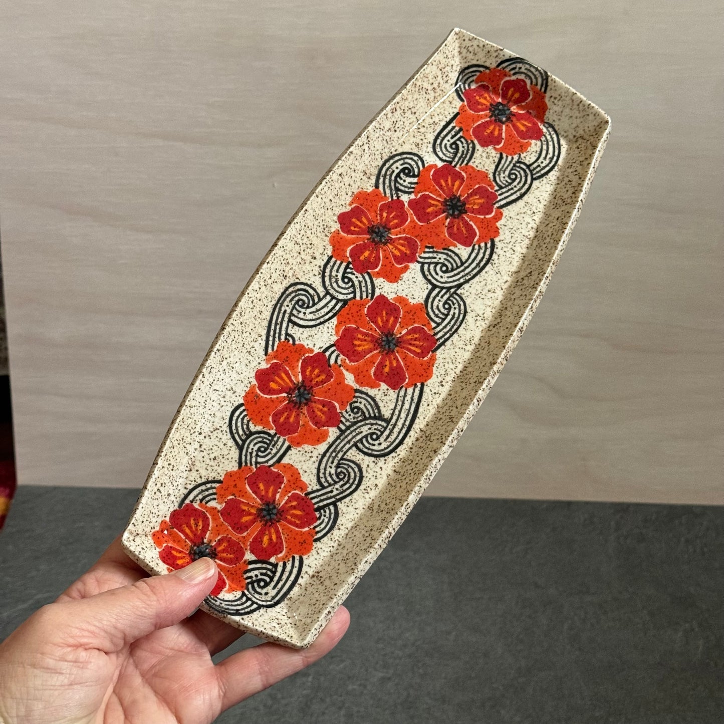 Red Poppies Rounded Rectangular Tray - 10.75 inches