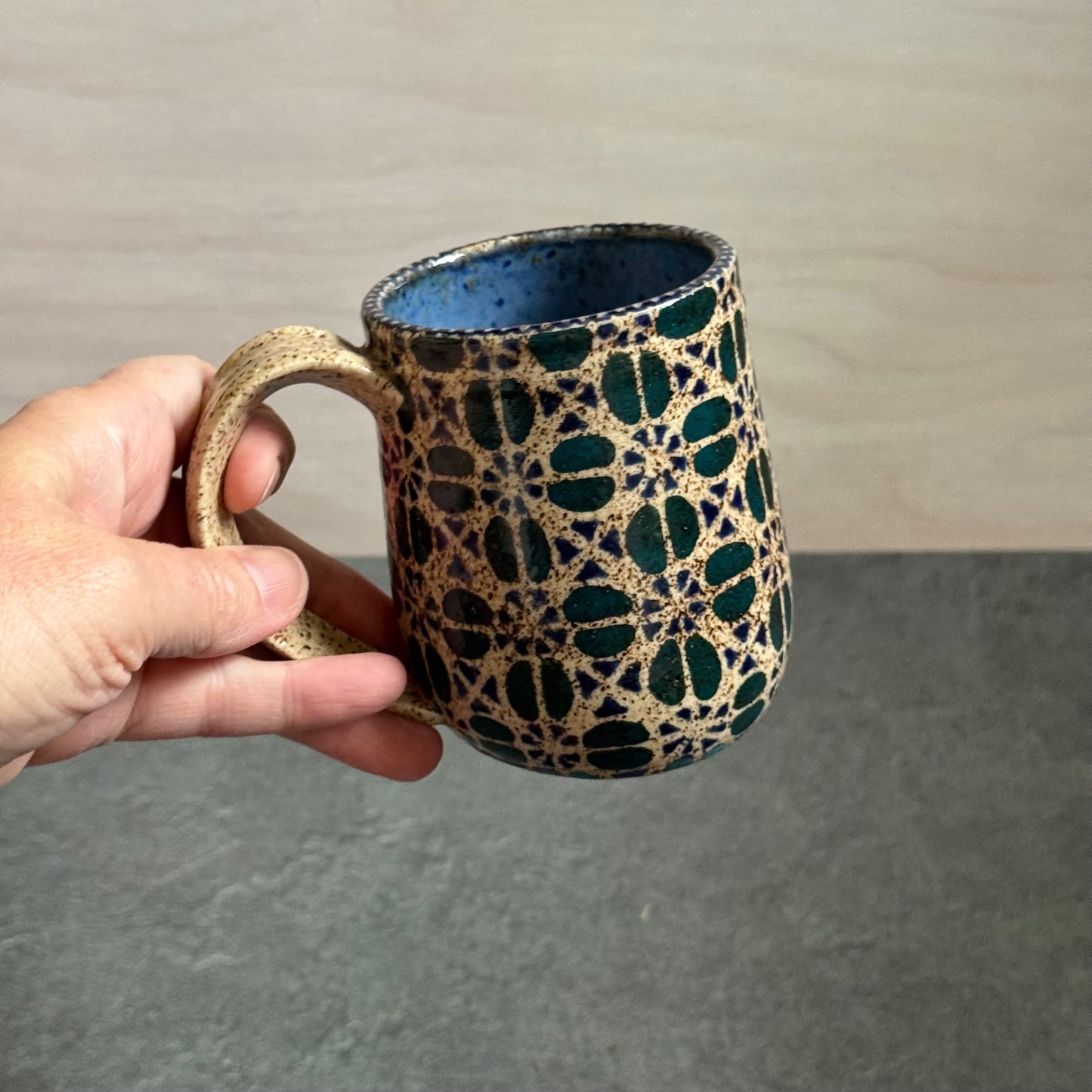 Mug with Dark Green Tangle