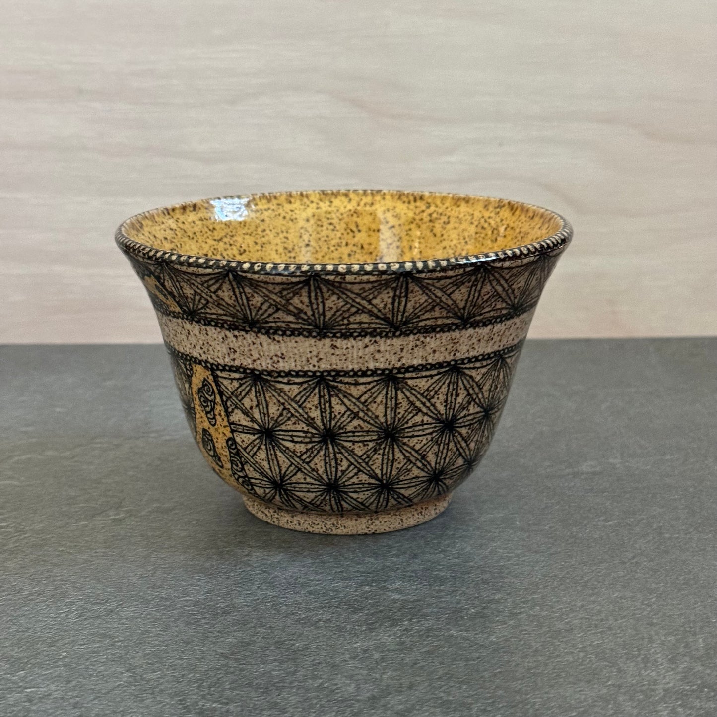 Giraffe Bowl