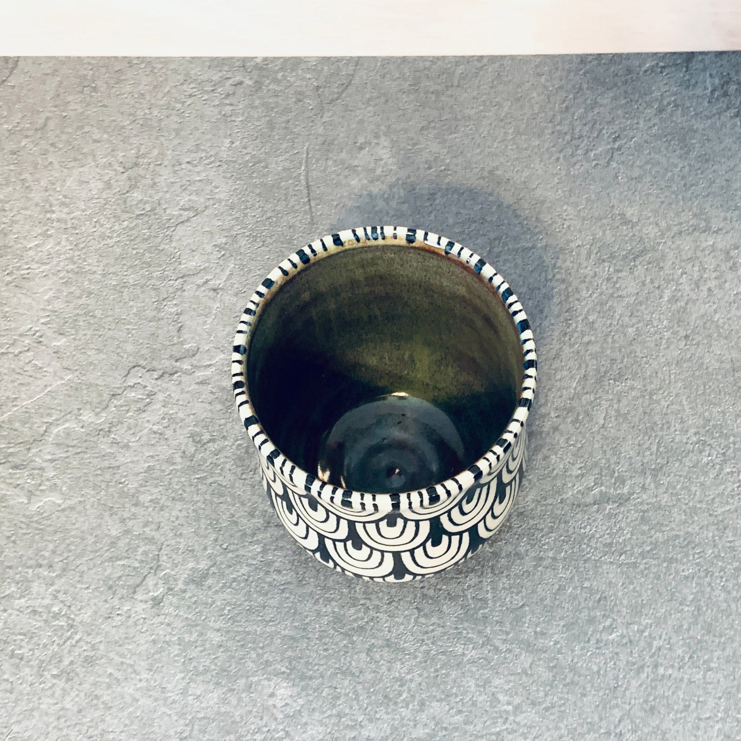 Scalloped Tangled Cup