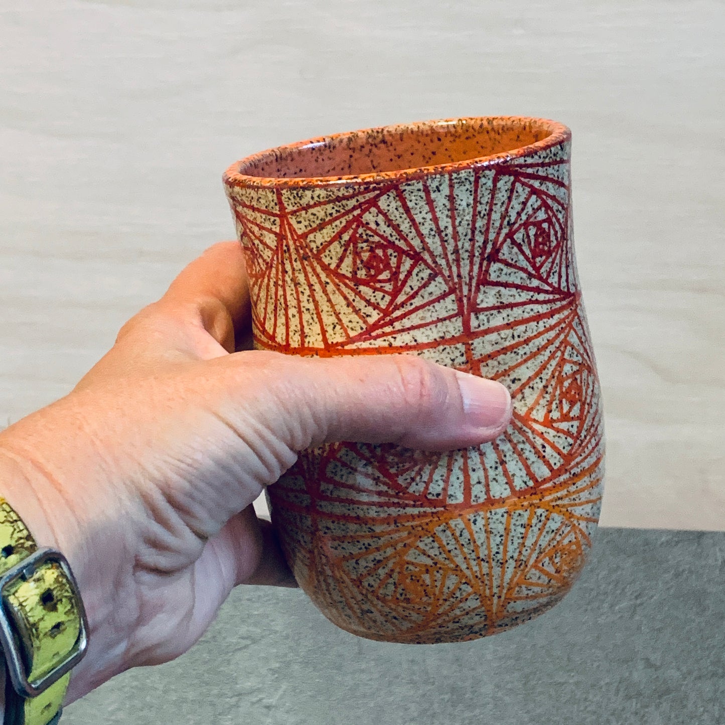 Tall Ombre Orange-Red Tangled Cup